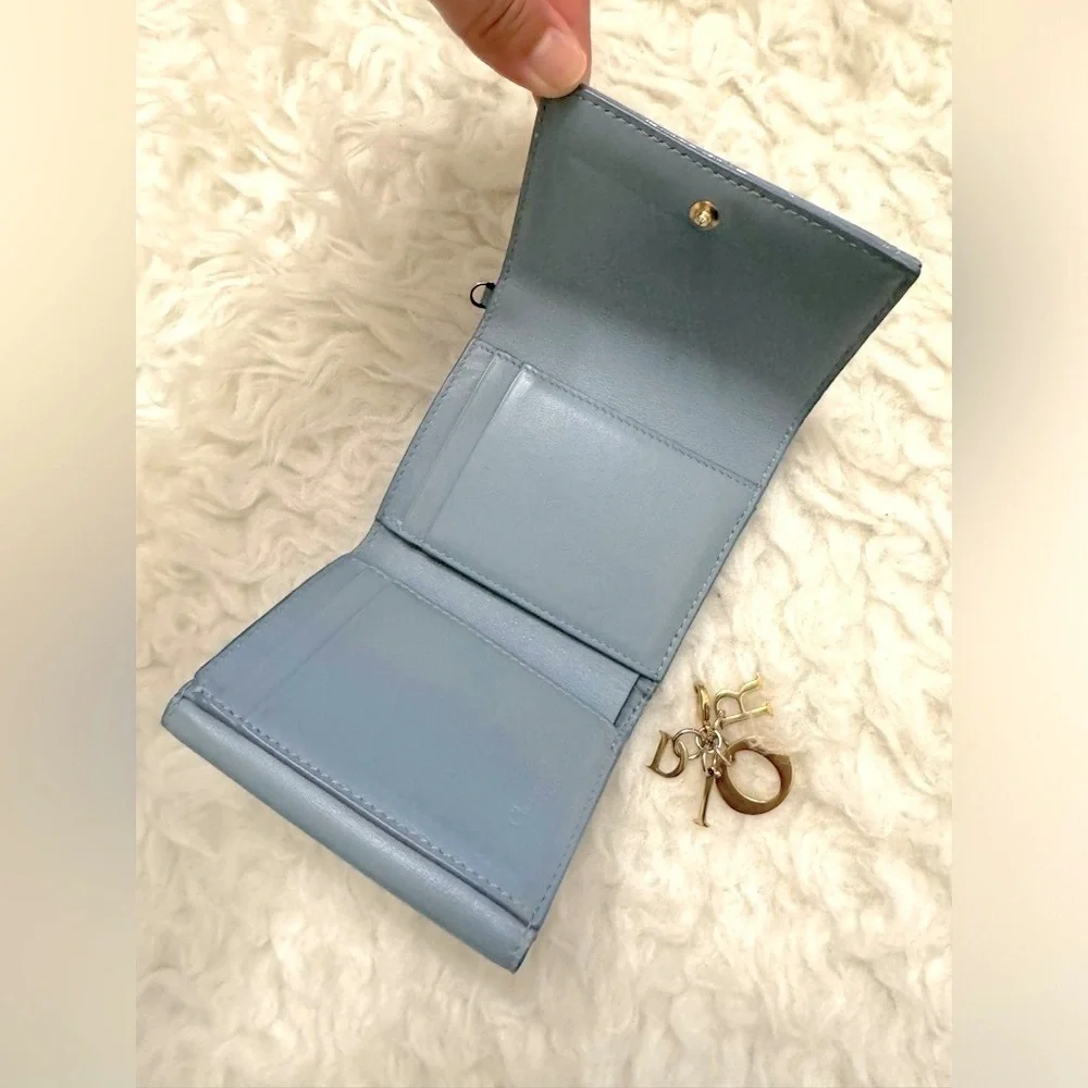 2024 CHRISTIAN DIOR Lotus Wallet Cloud Blue Patent Cannage Calfskin, Authentic